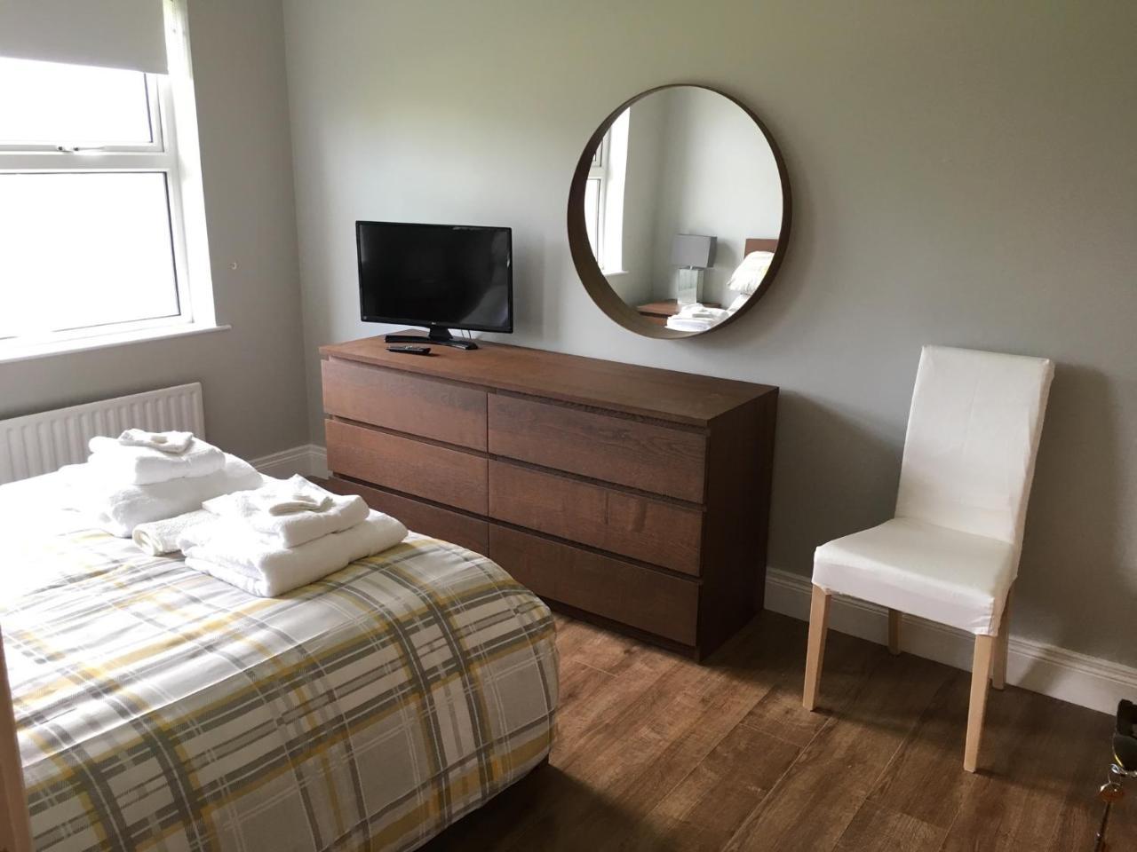 Mourne Walks B & B 安纳隆 外观 照片